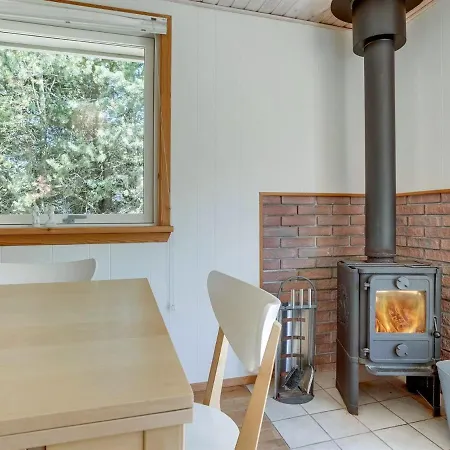 Holiday home Hwit - 300m From The Sea In Ne Jutland By Interhome Saeby (Nordjylland)