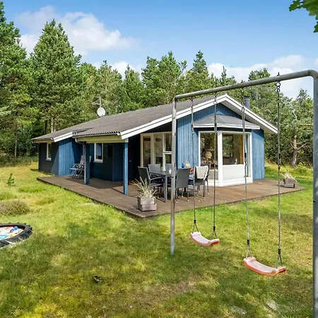 Hwit - 300m From The Sea In Ne Jutland By Interhome